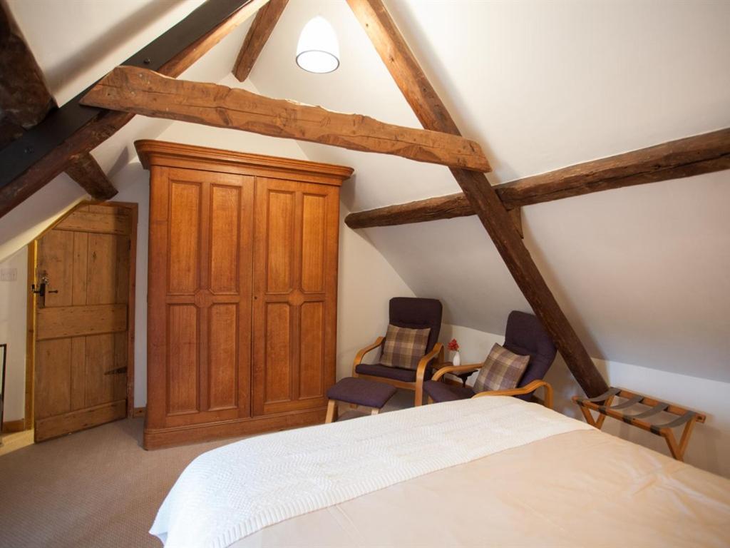 The Coach House Crookham 호텔 Crookham  외부 사진
